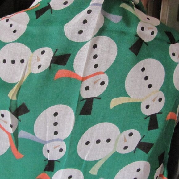 SUNSHINE & RODEOS CHRISTMAS VESTS - Picture 9 of 10